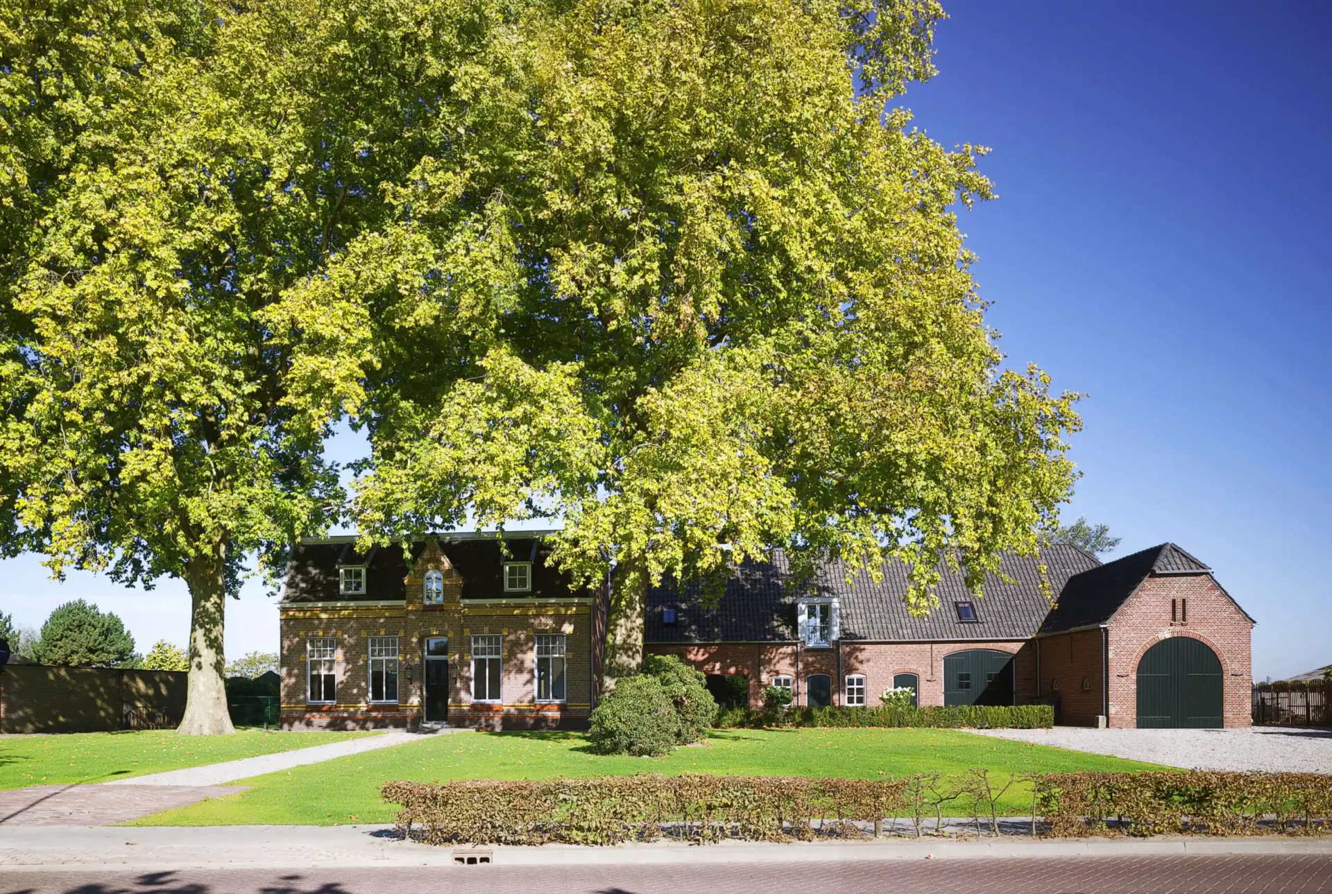 Aanzicht van Boerderij Plataanhof