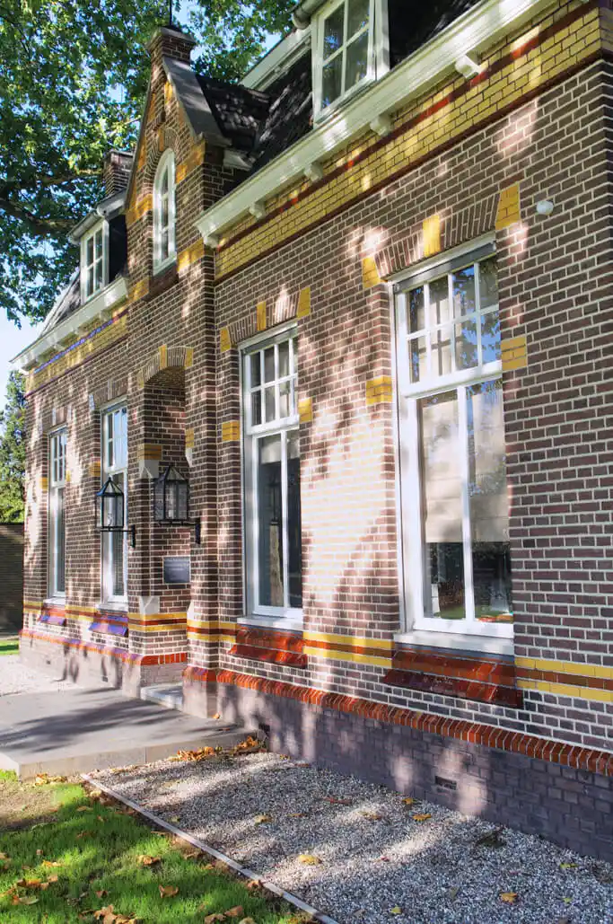 Zijaanzicht Boerderij Plataanhof