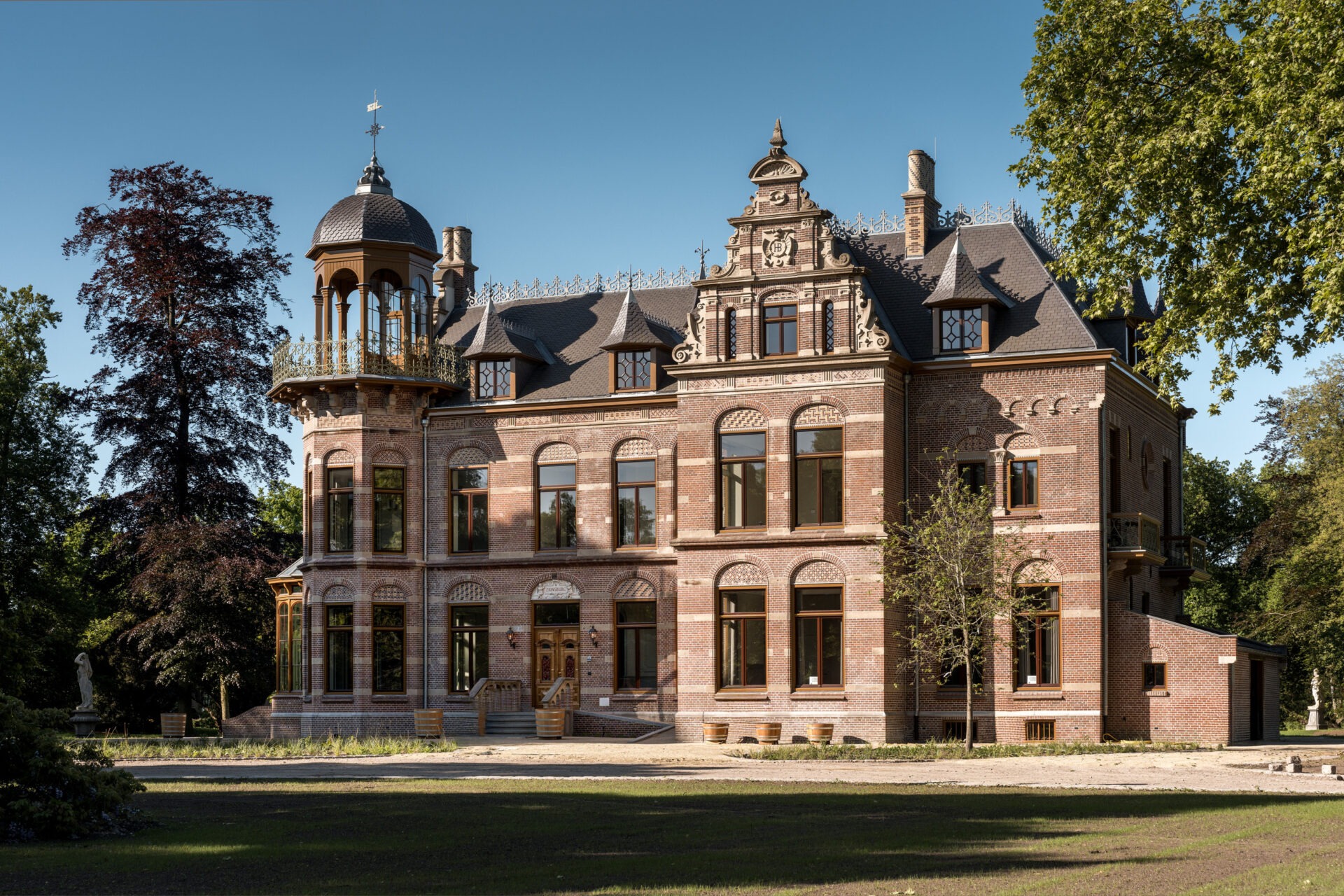 Voorzijde Hoofdhuis Zionsburg